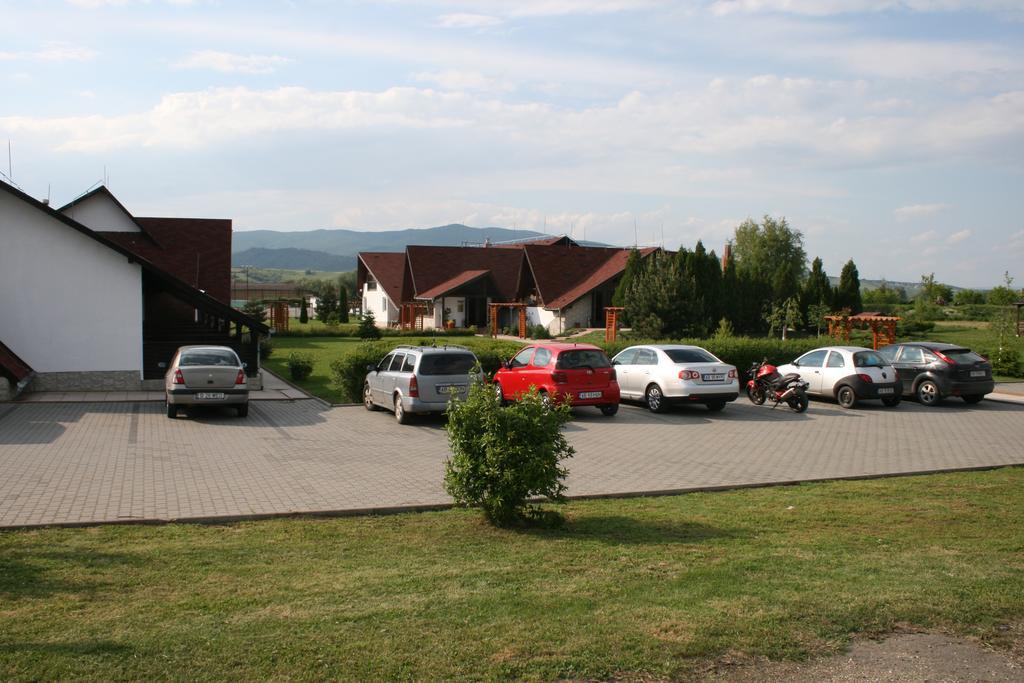 Drumul Dragostei Vintu De Jos Exteriér fotografie